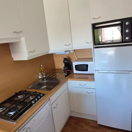 Port Richelieu 120, T3 Petite Vue Port, Piscine, Parking * Agde